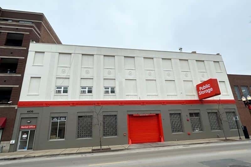 2020 4430nclarkst 1